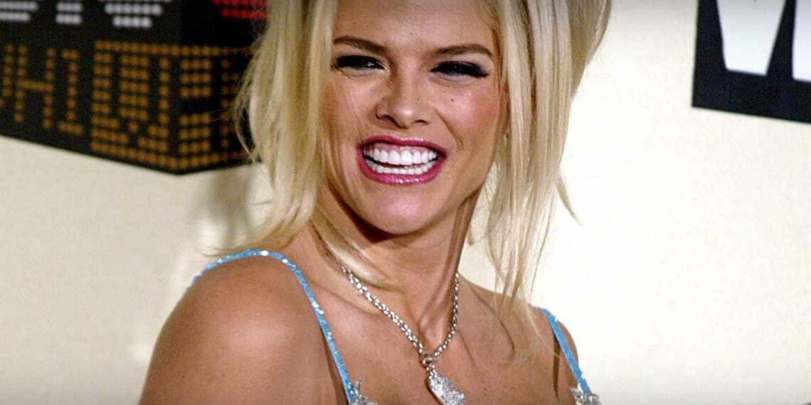 Cum arată azi fiica Annei Nicole Smith. Avea doar 5 luni când mama ei a murit