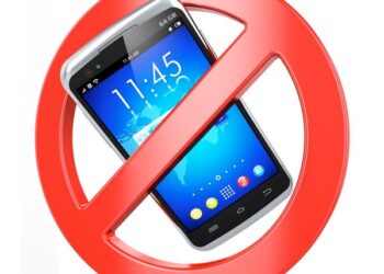 Noua Zeelandă interzice complet telefoanele în școli