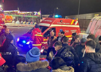Ploiești: Un tânăr de 20 de ani a fost înjunghiat în apropierea unui patinoar