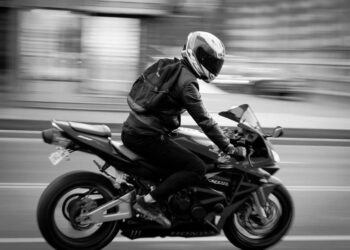 Permisele categoria B, valabile şi pentru anumite tipuri de motociclete