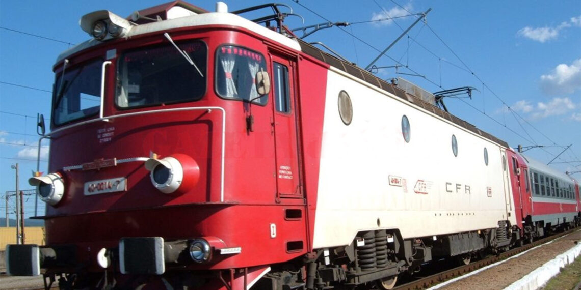 Comisia Europeană: Trenurile din România vor trebui să circule cu minim 160 km/h până în 2040