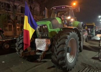 Transportatorii și fermierii anunță că vor continua protestele, după negocierile de la Guvern: „Rămânem în stradă”