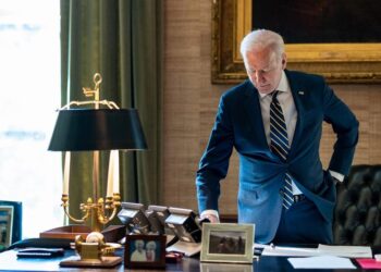 Veste șoc de la Casa Albă: Asistenţa americană pentru Ucraina a ”încetat complet”