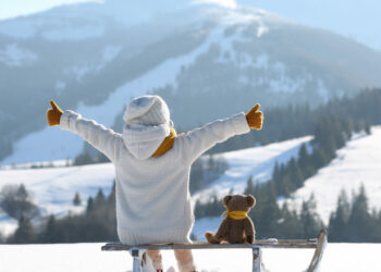 Meteorologii anunţă temperaturi uşor peste cele obişnuite pentru următoarele două săptămâni în cea mai mare parte a ţării şi precipitaţii abundente în mai multe regiuni