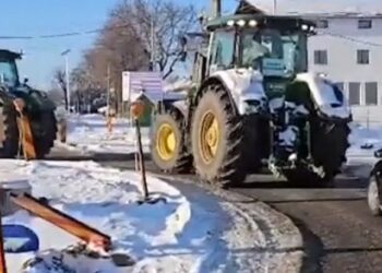 Au început protestele fermierilor și transportatorilor. UPDATE | Protestul transportatorilor rutieri blochează traficul pe A1 București-Pitești