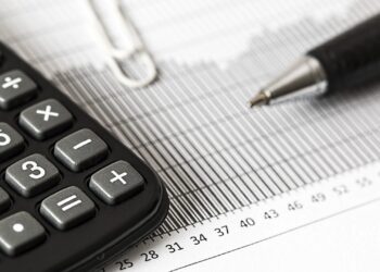 Proiect: Creşteri de salarii pentru funcţiile de director şi director adjunct din învăţământul preuniversitar de stat