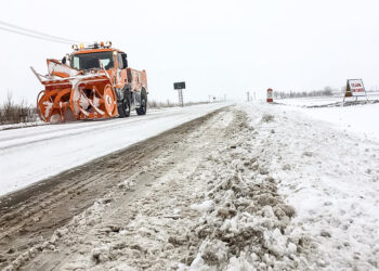 Ninsori în aproape toată țara. Infotrafic | Starea drumurilor după o noapte cu ninsori