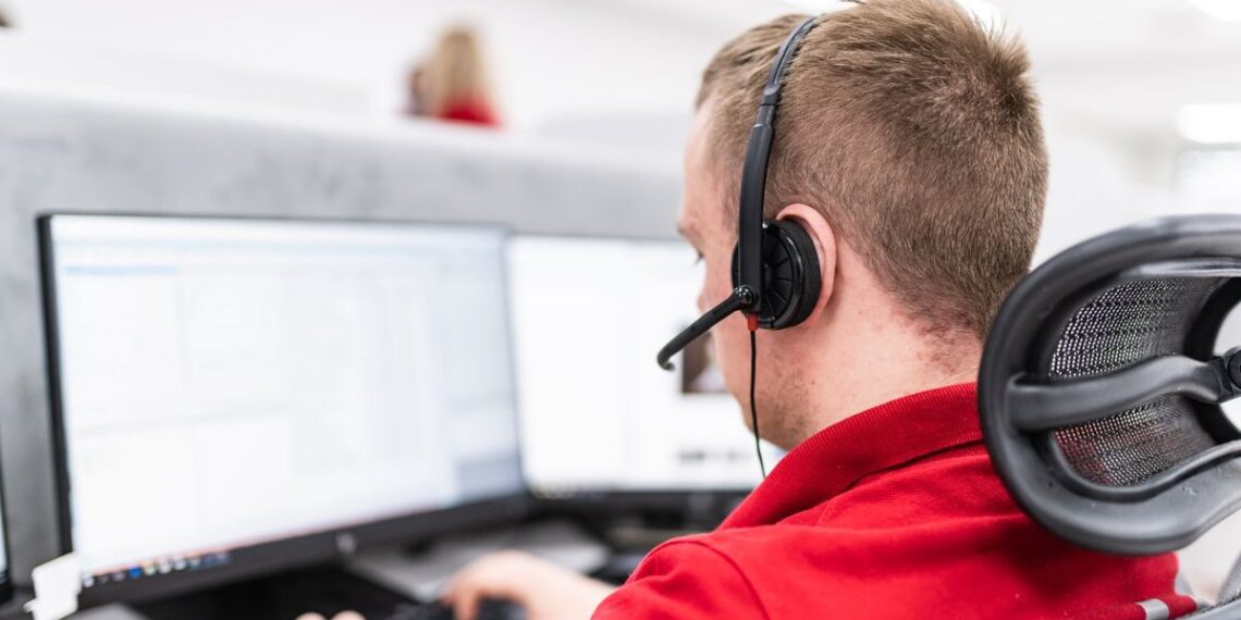 Un bărbat din Argeș a sunat la 112 de 31.000 de ori în cursul unui an