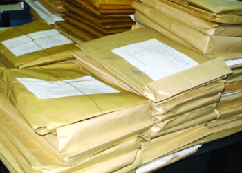 Diplome de asistenţi medicali, obţinute ilegal. Sunt audiaţi angajaţii unei postliceale şi ai ISJ Mureş