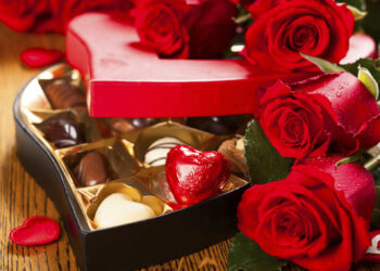 Cadouri de Valentine’s Day. La ce trebuie să fim atenţi când mergem la cumpărături