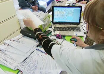 Senatul a votat eliminarea impozitului de 10% pe concediile medicale