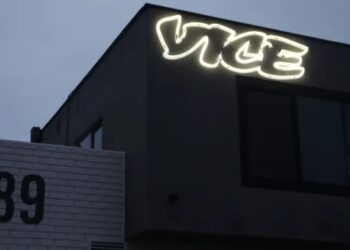 Grupul media american Vice va concedia sute de angajaţi