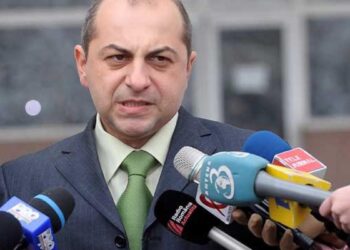 Coaliţia decide astăzi candidatul la Primăria Capitalei. Surse: Medicul Cătălin Cârstoiu, managerul Spitalului Universitar, principala opţiune de candidat comun PSD-PNL