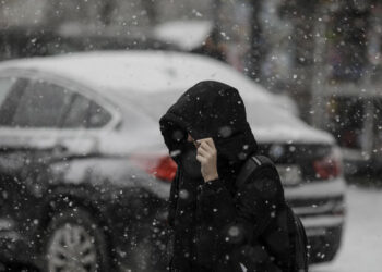 Vremea se răcește în sudul și sud-estul țării. Cod galben de ninsori și vânt în Carpații Meridionali și de Curbură