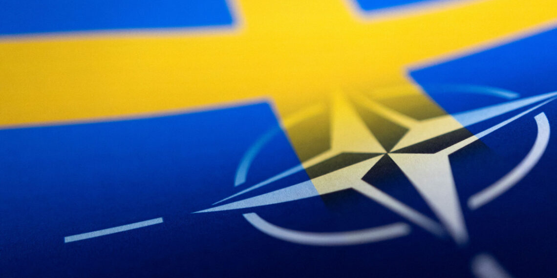 Suedia devine în mod oficial al 32-lea membru al NATO