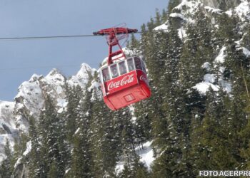 Cinci turiști au rămas blocați în telecabină la Bâlea lac