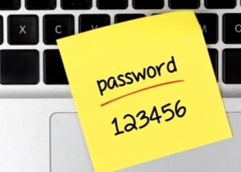 În ce țară a fost interzisă folosirea parolei 12345 și de ce a fost luată o astfel de masură?