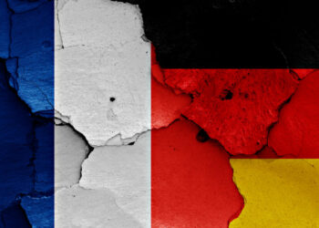 Germania şi Franţa, principalele economii europene, sunt în criză politică. La fel și România