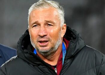 Dan Petrescu, desemnat antrenorul etapei după ce CFR Cluj a devenit lider în Superligă
