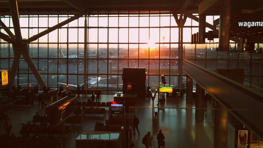 Unele zboruri au fost reluate de pe Heathrow, după incendiu