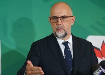 Kelemen Hunor: Rațiunea ne spune să-l susținem pe Nicușor Dan în turul 2, ar fi o ușurare pentru comunitatea maghiară