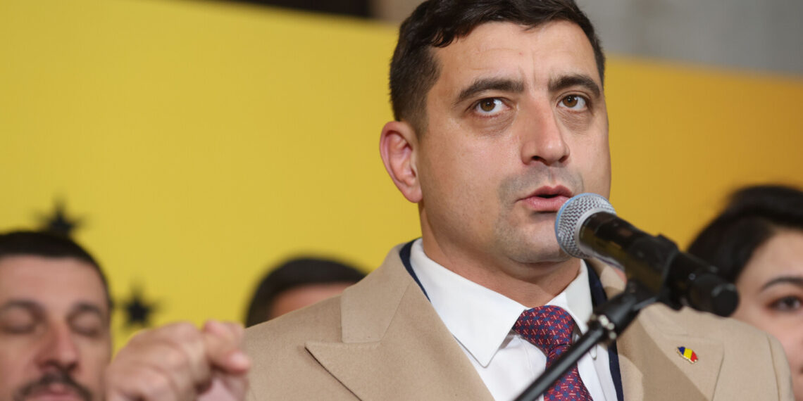 Presa străină: Naționalistul George Simion, fan Trump, câștigă