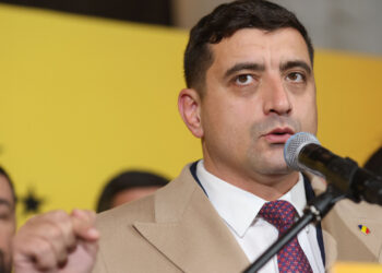 Presa străină: Naționalistul George Simion, fan Trump, câștigă