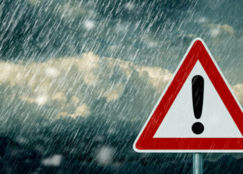 NEWS ALERT | Cod roșu de ploi în Constanța, Călărași, Ialomița, Giurgiu, Ilfov și București. Școlile din Constanța se închid