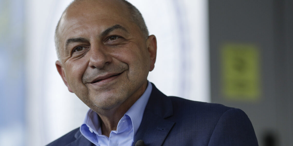 Medicul Cătălin Cîrstoiu și Spitalul Universitar București, pionieri ai prevenirii cancerului de col uterin în România
