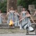 Se aprinde flacără olimpică. „Să tacă armele, să înceapă Jocurile!”