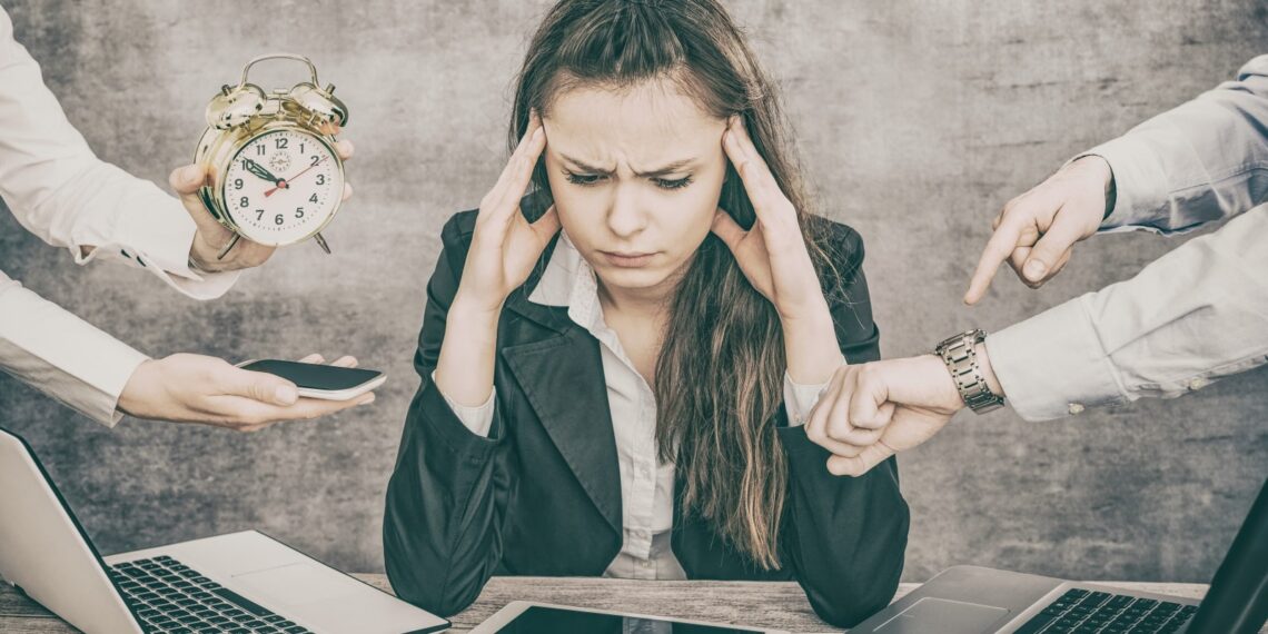 Ce este sindromul „burnout” și de ce apare la angajații care sunt „buni de treabă”