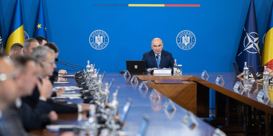 Guvernul reia tentativa de a reduce pensiile magistraților. Premierul își va asuma răspunderea în Parlament