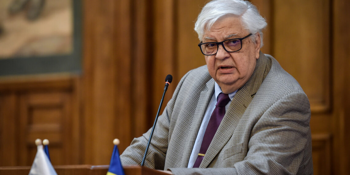 Mircea Coșea, profesor universitar și economist de renume, a murit la vârsta de 83 de ani