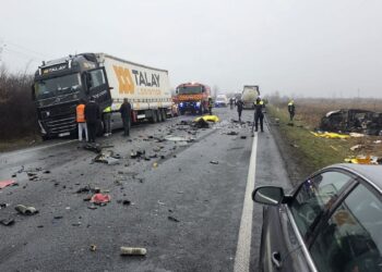 Supraviețuitor al tragediei din Timiș: „Lane assistance s-a activat și volanul s-a blocat” – prima declarație din spital
