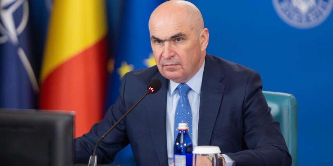 Guvernul anunță că face „ordine în sistemul public”. Bolojan interzice cumulul pensiei cu salariul. Cine va fi exceptat