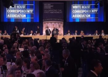 Focuri de armă la dineul corespondenţilor de la Casa Albă. Donald şi Melania Trump au fost evacuaţi