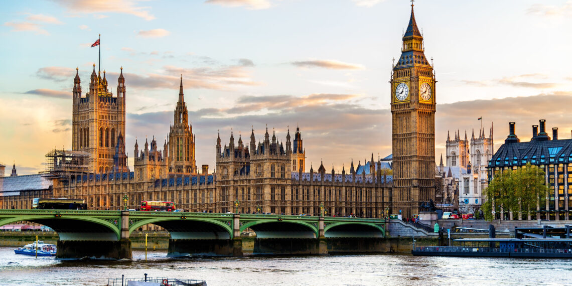 Decizie-șoc în Marea Britanie. Țara interzice fumatul, ministrul Sănătății anunță un moment istoric