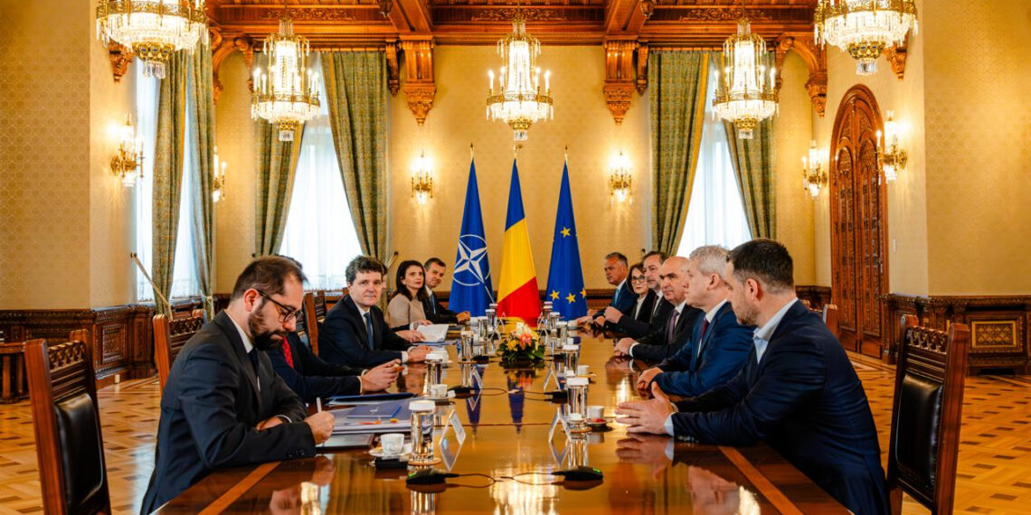 Nicușor Dan, ieșire la ceas de seară la palatul Cotroceni: Calm și vom trece prin asta! Ce apel face președintele către PNL și PSD