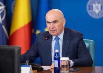 Ilie Bolojan, față în față cu moțiunea de cenzură. Rezistă sau cedează în fața PSD-AUR? Astăzi se decide soarta României
