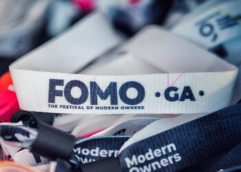 Mai mult decât networking: cum FOMO – The Festival Of Modern Owners creează contexte reale de învățare pentru antreprenorii de azi