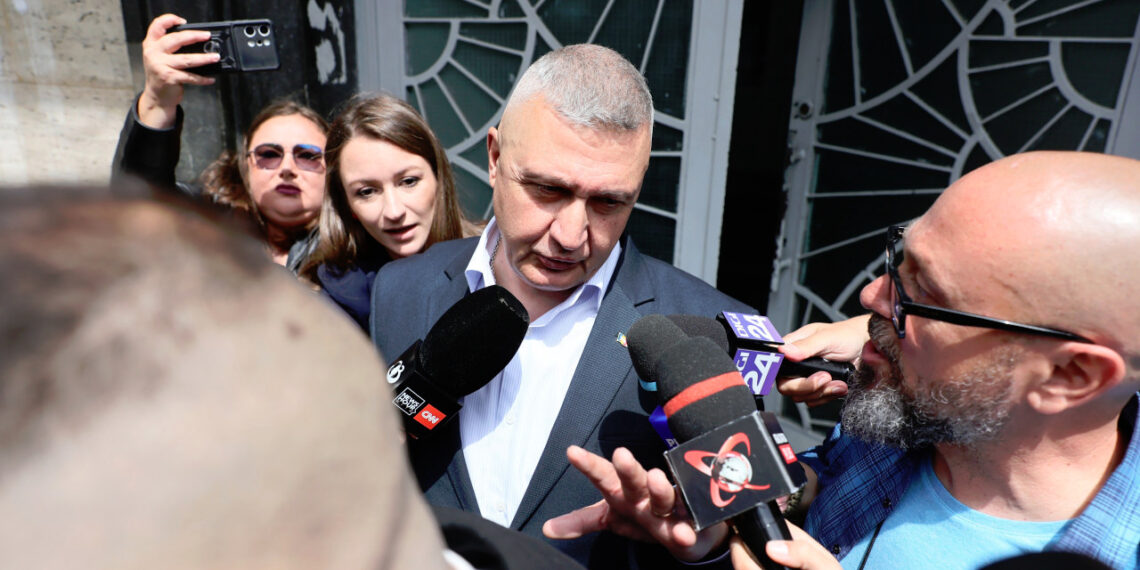 Şeful statului major al Apărării, audiat la DNA Gheorghiţă Vlad, suspect de complicitate la uzurparea funcţiei